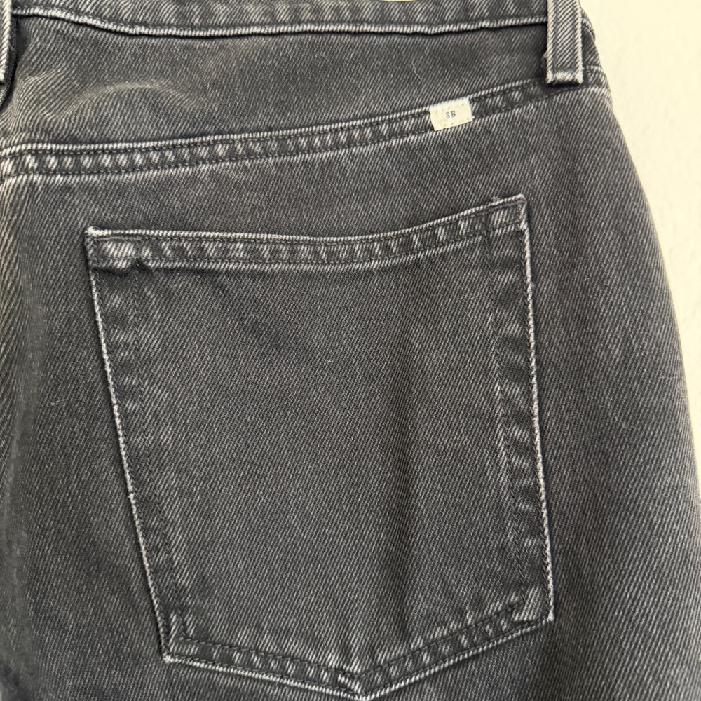 Sunday Best Low Key Mom Jeans in Washed Black. Size 31 - Picture 8 of 10
